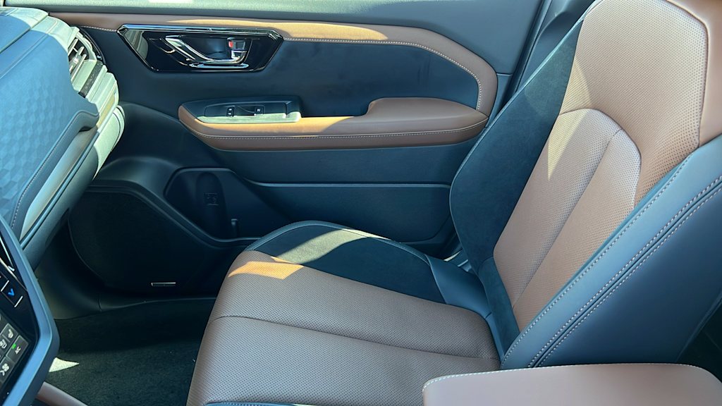 Thumbnail: 2026 Subaru Forester - 11