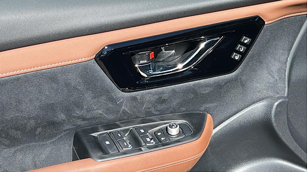 Thumbnail: 2026 Subaru Forester - 28