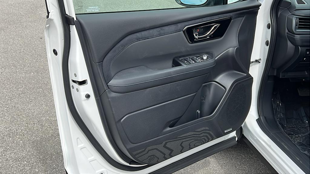 Thumbnail: 2026 Subaru Forester - 28