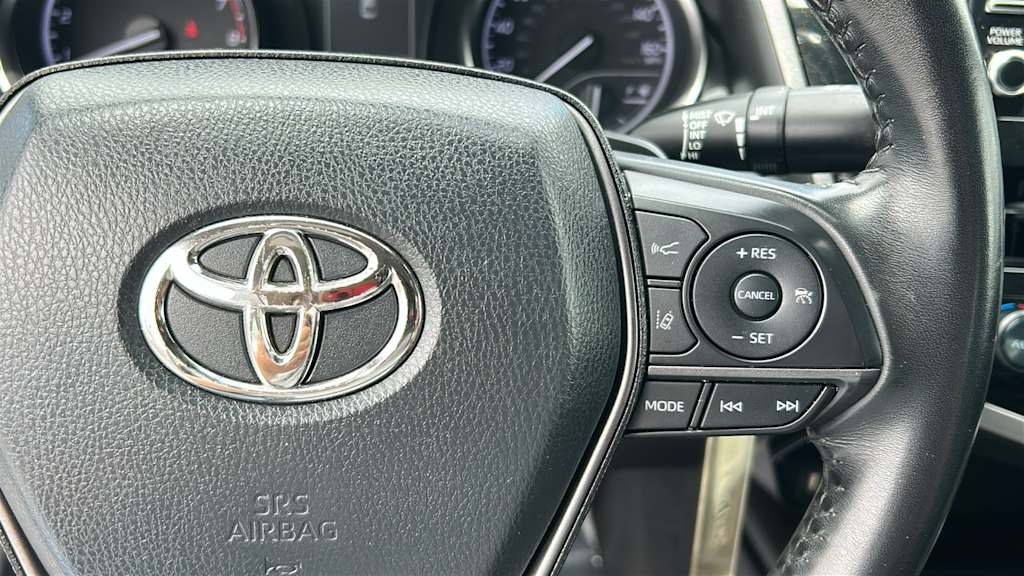 Thumbnail: 2022 Toyota Camry - 27