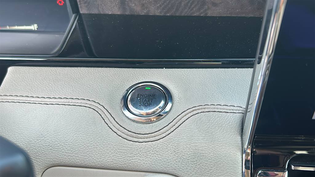 Thumbnail: 2019 Lincoln Navigator L - 25