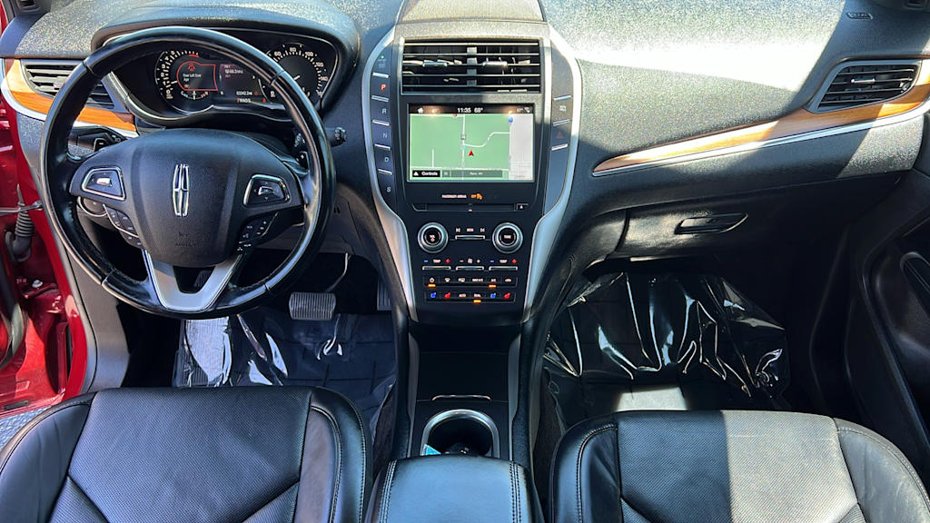 Thumbnail: 2017 Lincoln MKC - 13