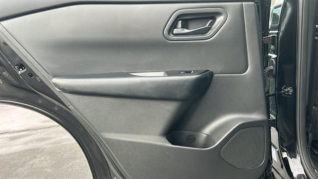 Thumbnail: 2024 Nissan Rogue - 30