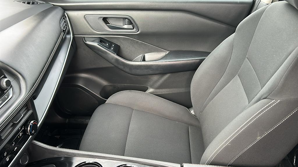 Thumbnail: 2024 Nissan Rogue - 9