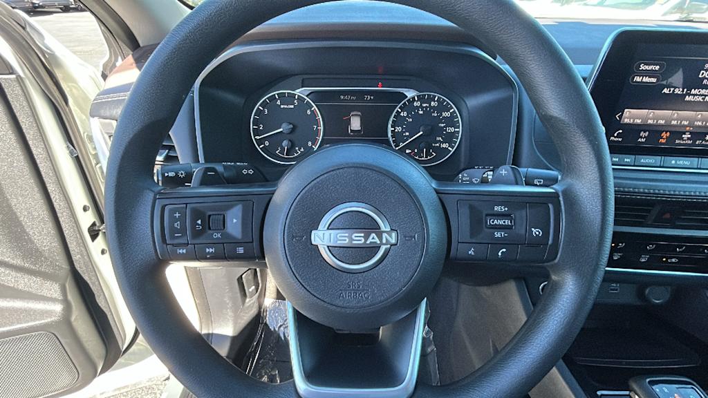 Thumbnail: 2023 Nissan Rogue - 9