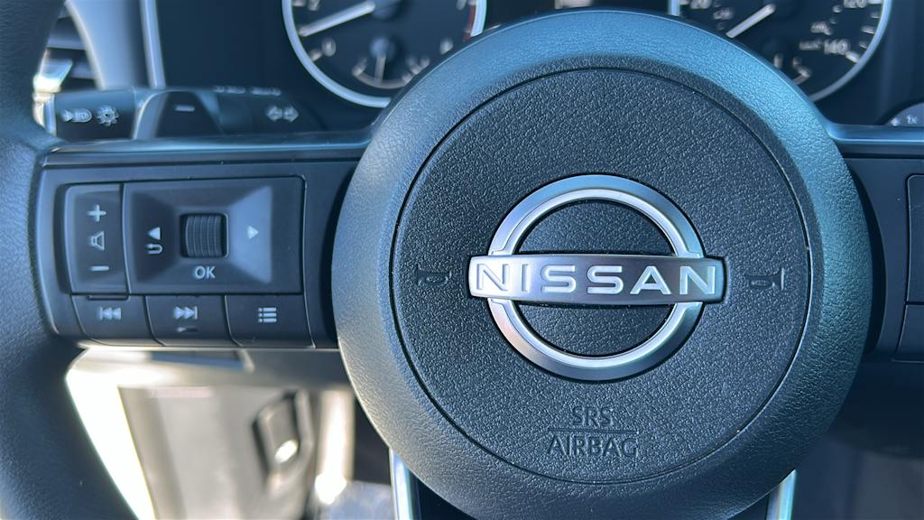 Thumbnail: 2023 Nissan Rogue - 25