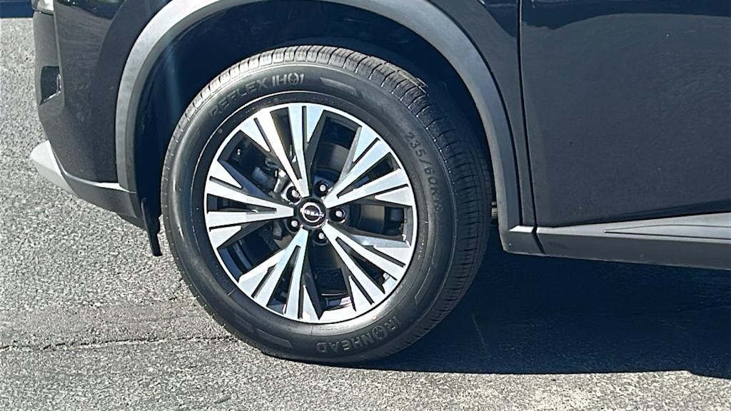 Thumbnail: 2023 Nissan Rogue - 8