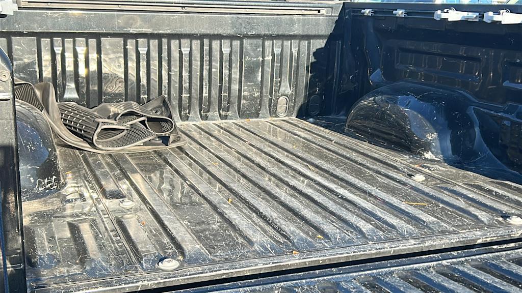 Thumbnail: 2018 Toyota Tundra - 17