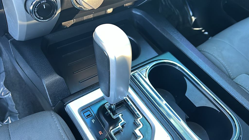 Thumbnail: 2018 Toyota Tundra - 15