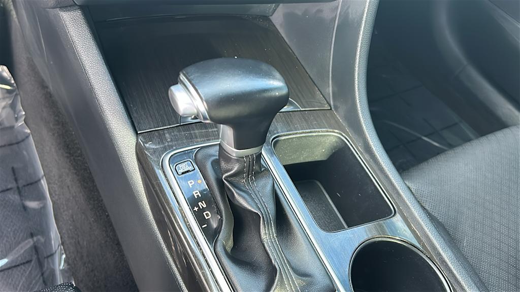 Thumbnail: 2019 Kia Optima - 15