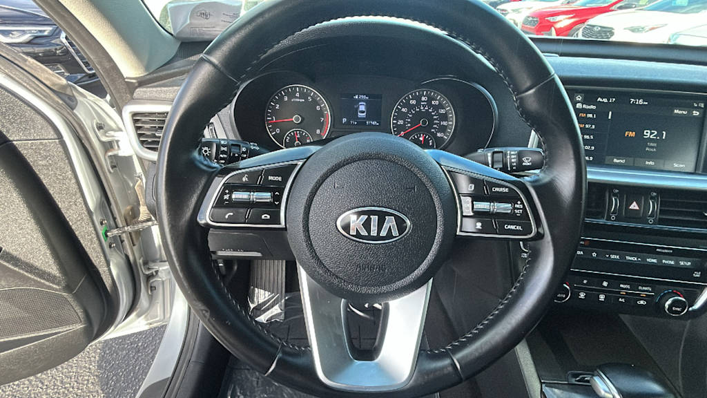 Thumbnail: 2019 Kia Optima - 9