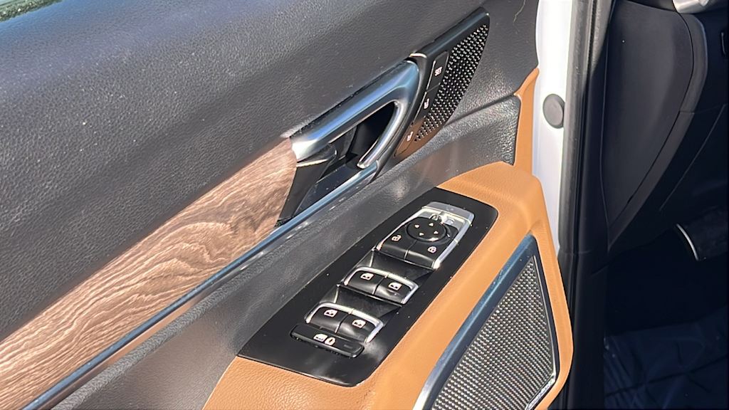 Thumbnail: 2021 Kia Telluride - 28