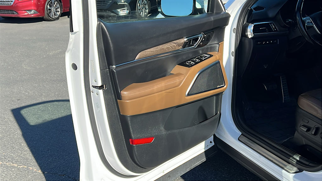 Thumbnail: 2021 Kia Telluride - 29