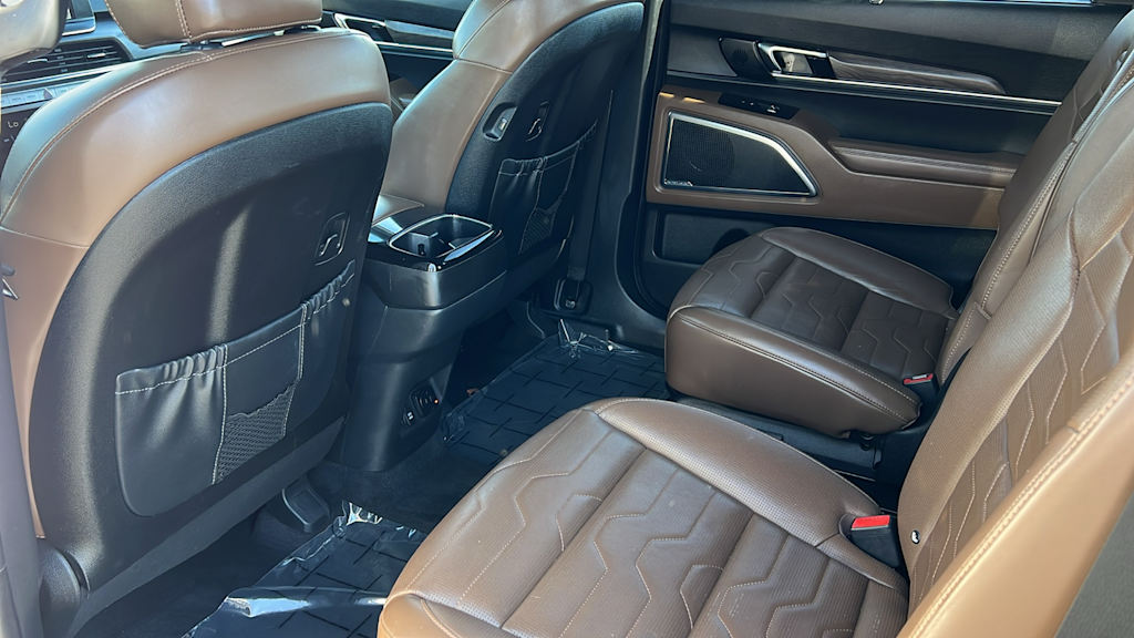 Thumbnail: 2021 Kia Telluride - 12