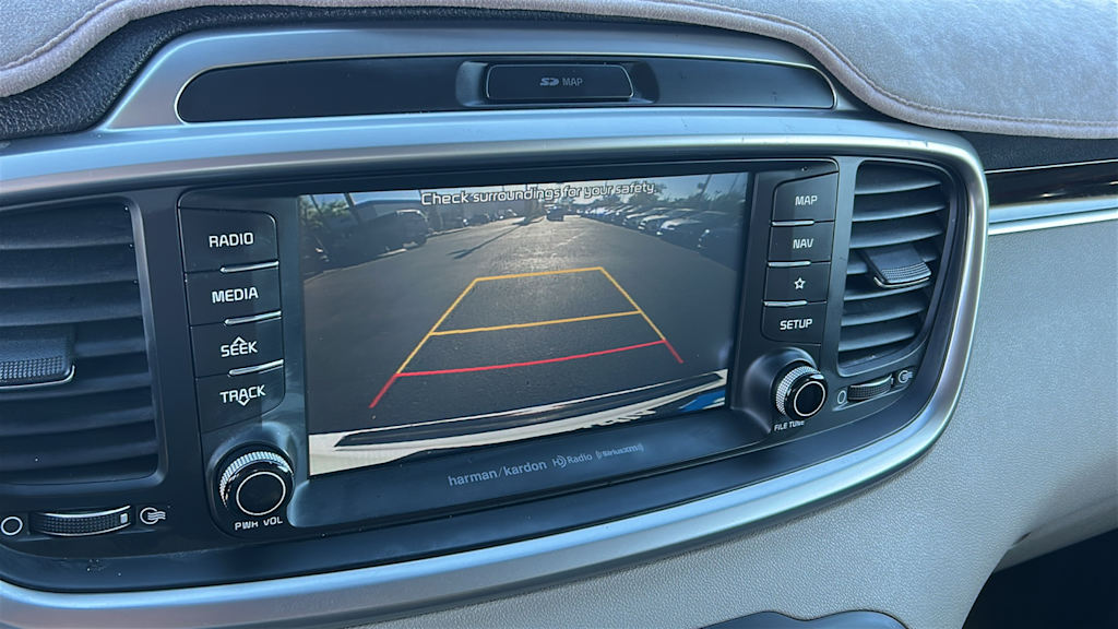 Thumbnail: 2019 Kia Sorento - 23