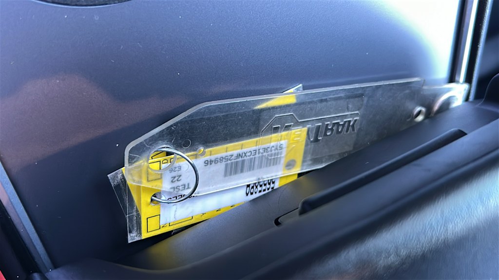 Thumbnail: 2022 Tesla Model 3 - 7