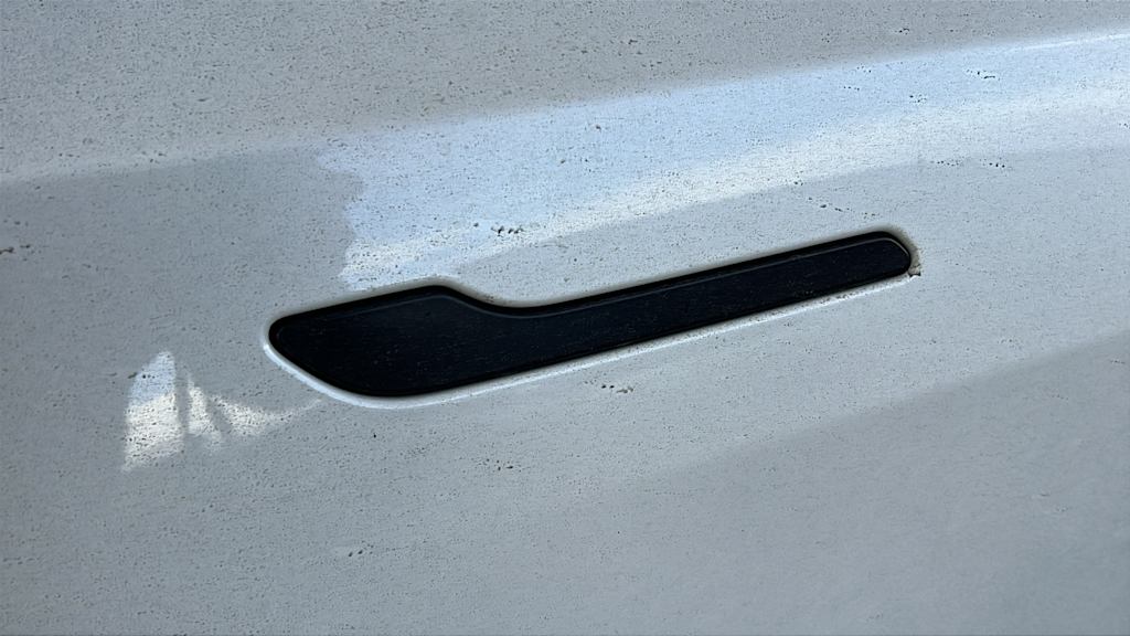 Thumbnail: 2023 Tesla Model Y - 16