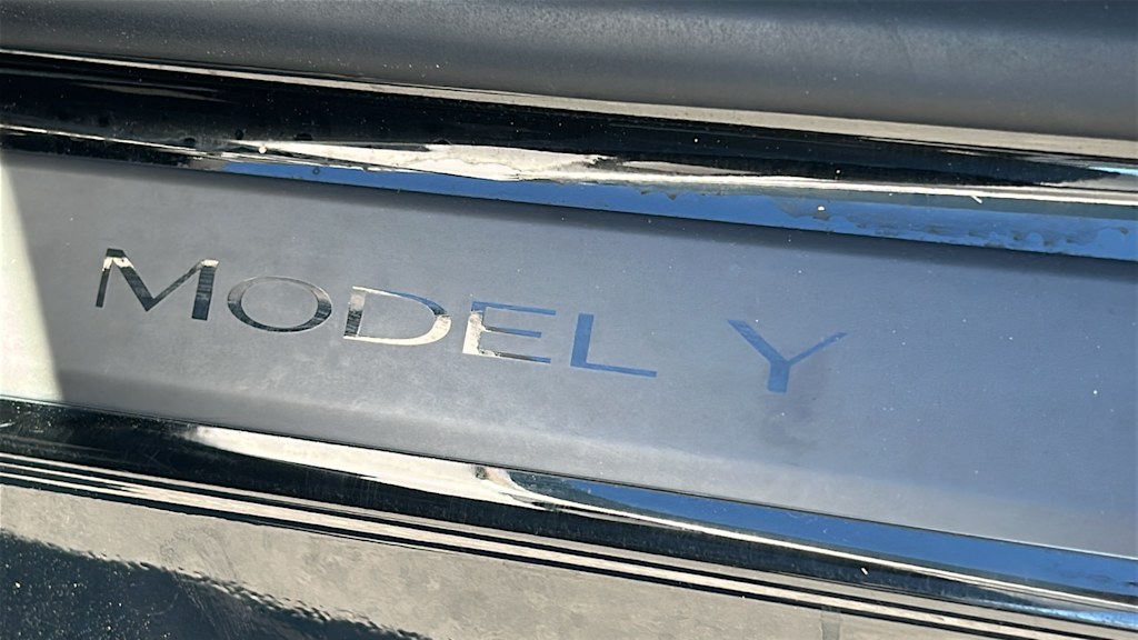 Thumbnail: 2024 Tesla Model Y - 26