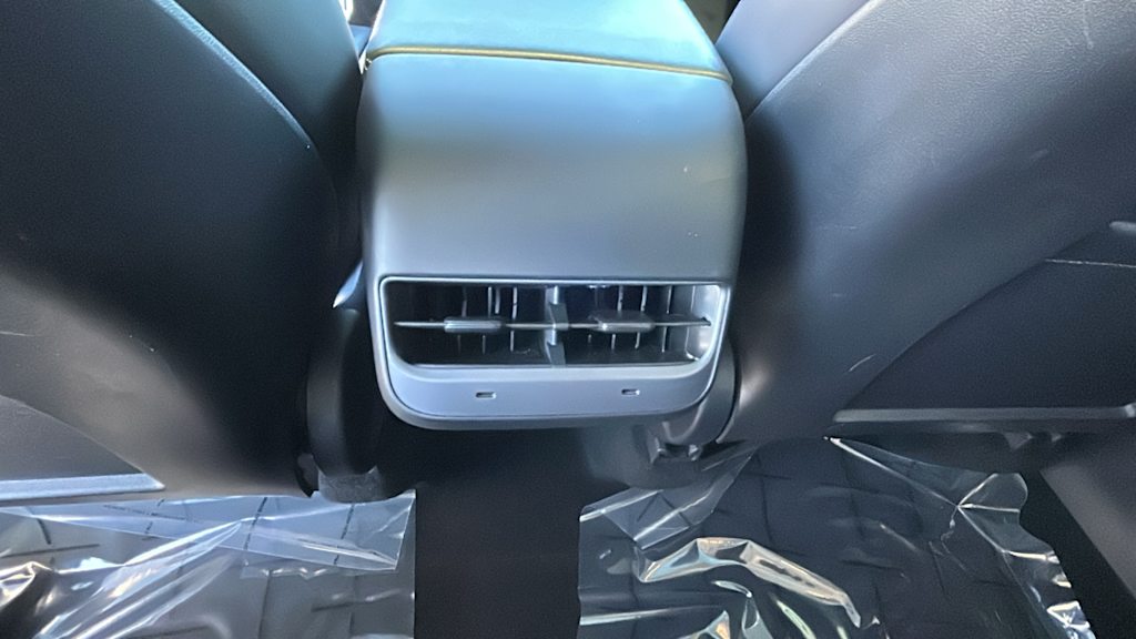Thumbnail: 2022 Tesla Model Y - 15