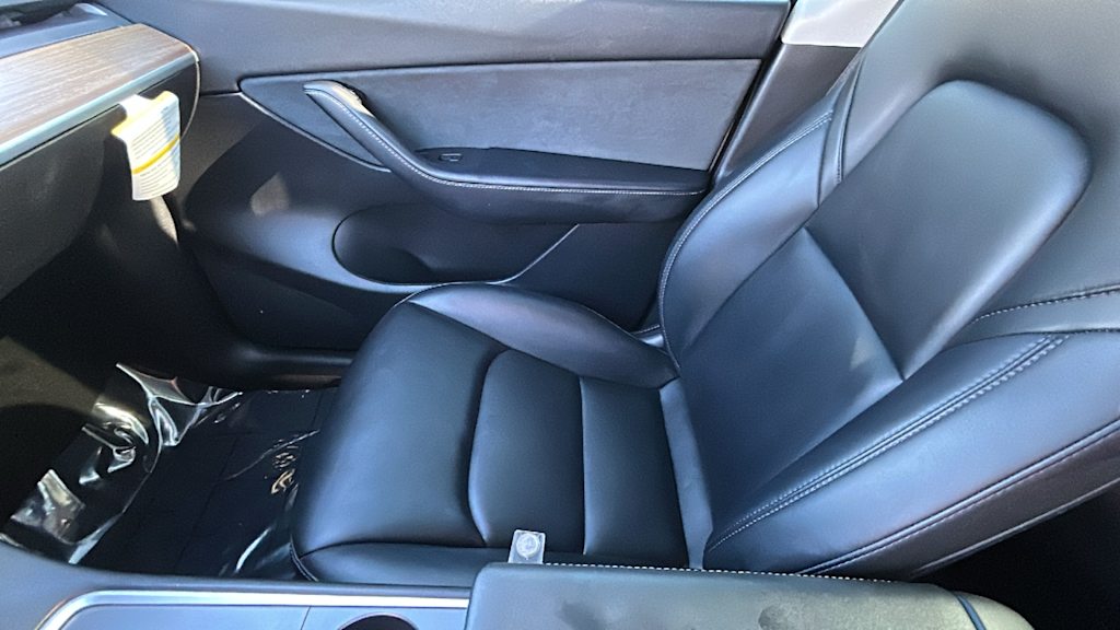 Thumbnail: 2022 Tesla Model Y - 11