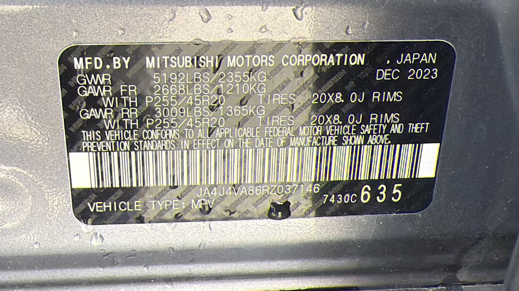 Thumbnail: 2024 Mitsubishi Outlander - 18