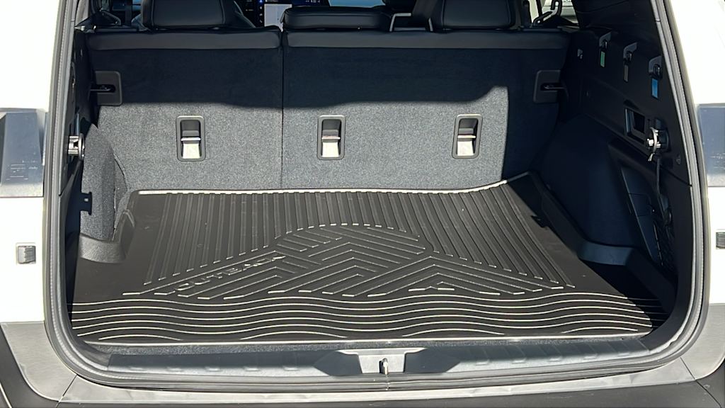 Thumbnail: 2026 Subaru Outback - 16