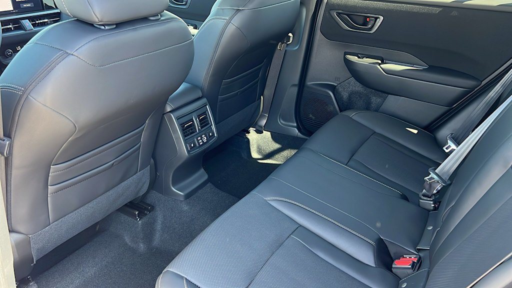 Thumbnail: 2026 Subaru Outback - 12