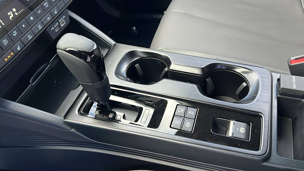 Thumbnail: 2026 Subaru Outback - 15