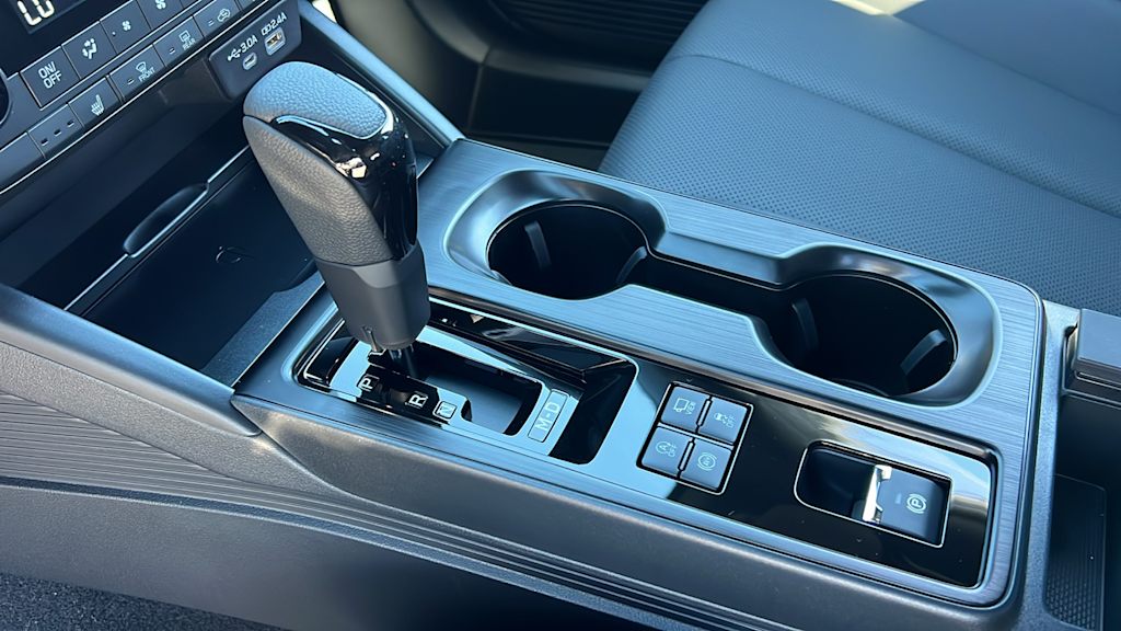 Thumbnail: 2026 Subaru Outback - 15
