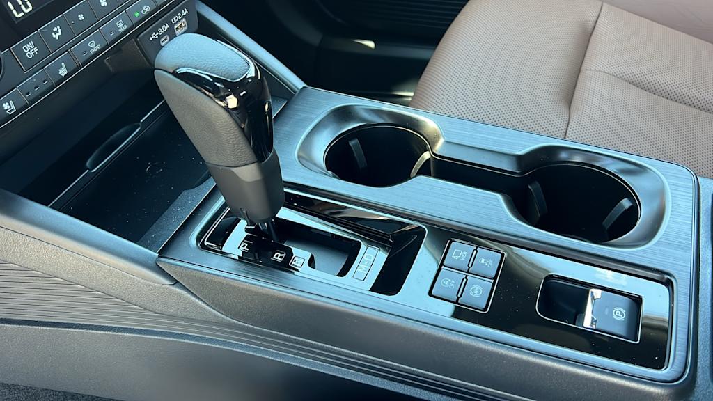 Thumbnail: 2026 Subaru Outback - 15