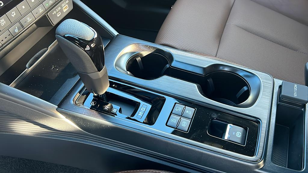 Thumbnail: 2026 Subaru Outback - 15