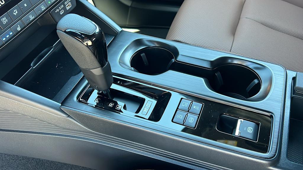 Thumbnail: 2026 Subaru Outback - 15