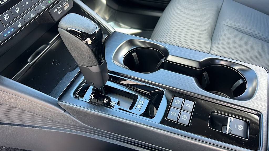 Thumbnail: 2026 Subaru Outback - 15