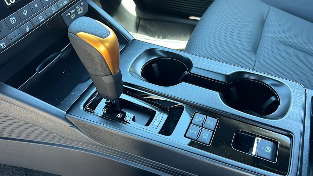 Thumbnail: 2026 Subaru Outback - 15