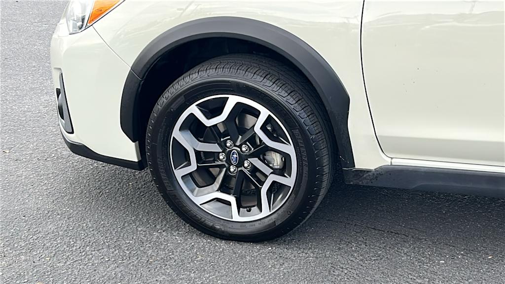 Thumbnail: 2016 Subaru Crosstrek - 8