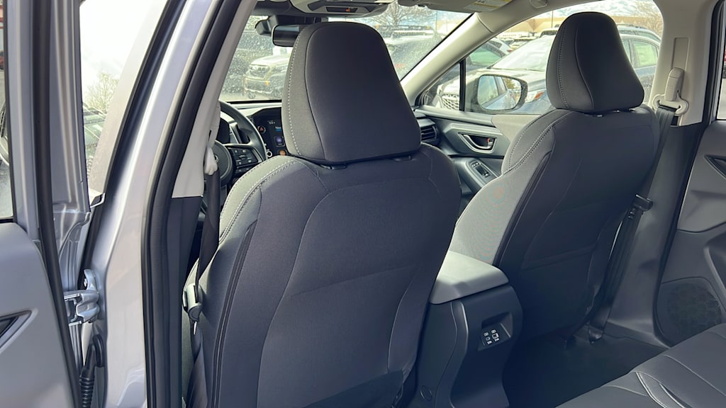 2025 Subaru Crosstrek Premium 13