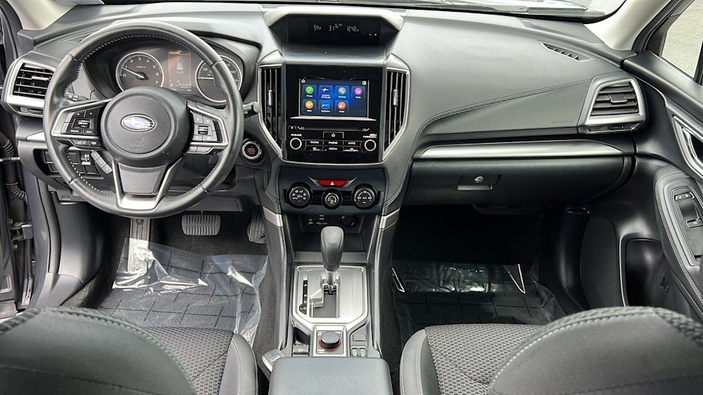 2022 Subaru Forester Premium 13