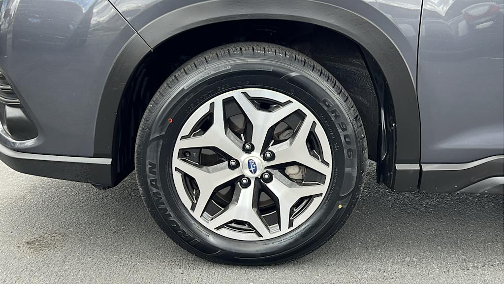 2022 Subaru Forester Premium 8