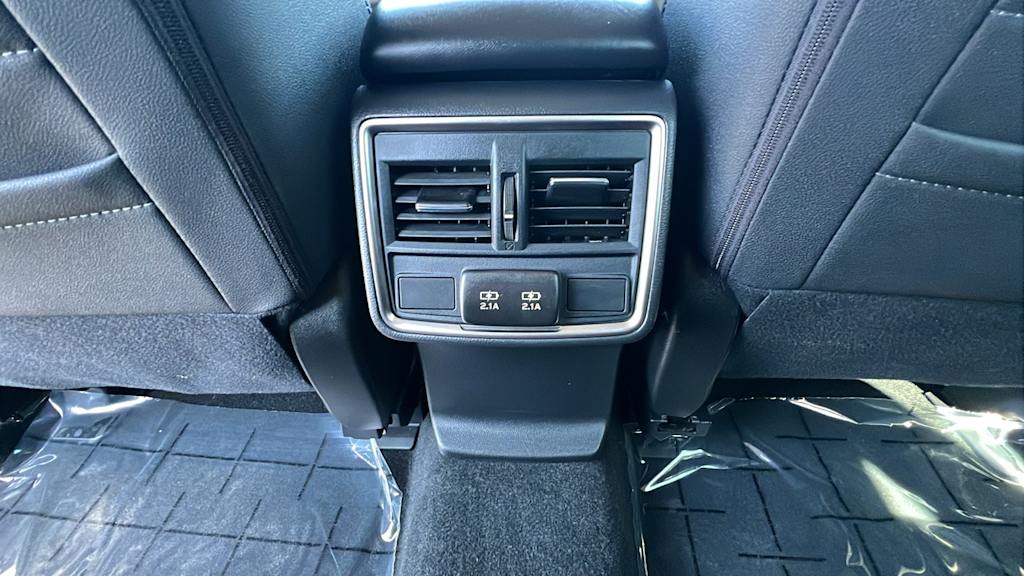 2023 Subaru Forester Premium 30