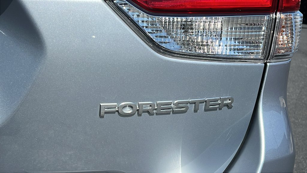 2023 Subaru Forester Premium 7