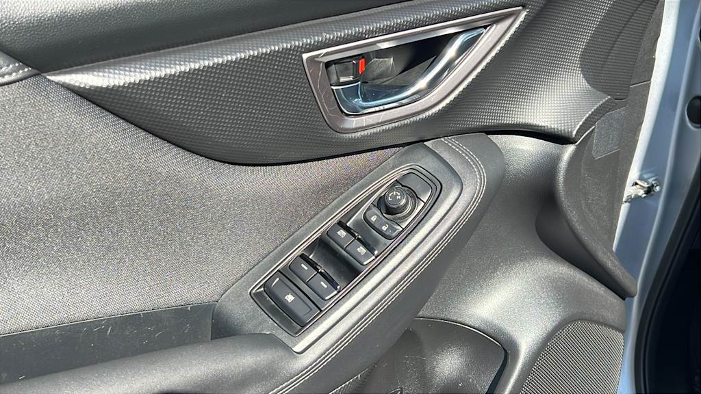 2023 Subaru Forester Premium 28