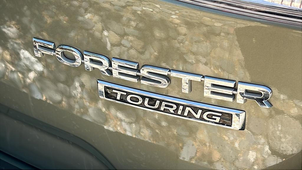 2019 Subaru Forester Touring 12