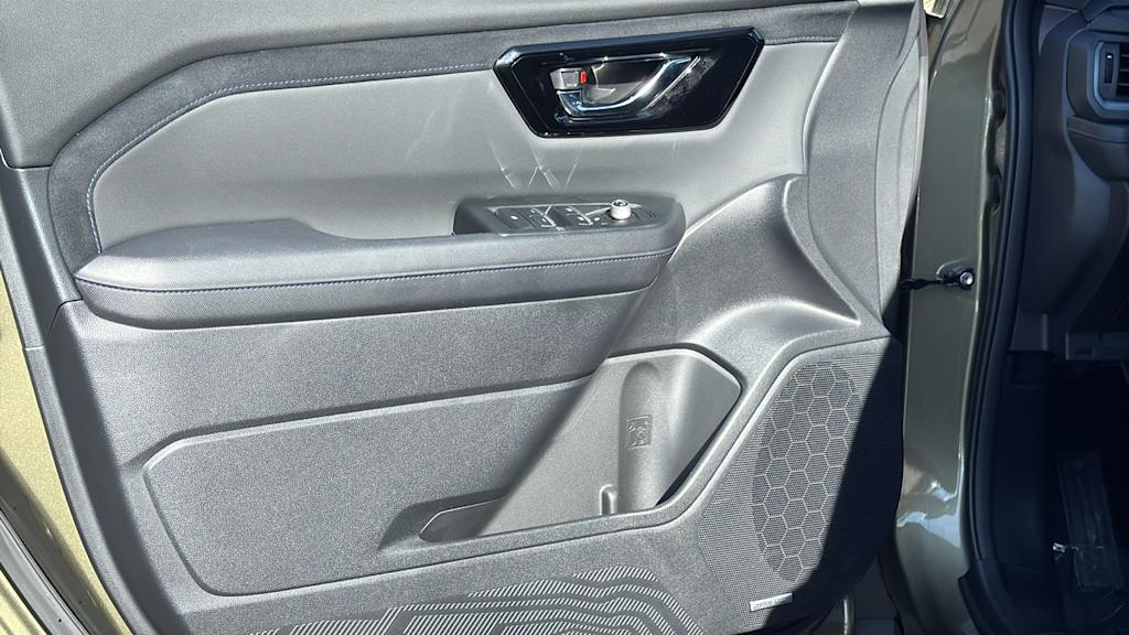 Thumbnail: 2025 Subaru Forester - 29