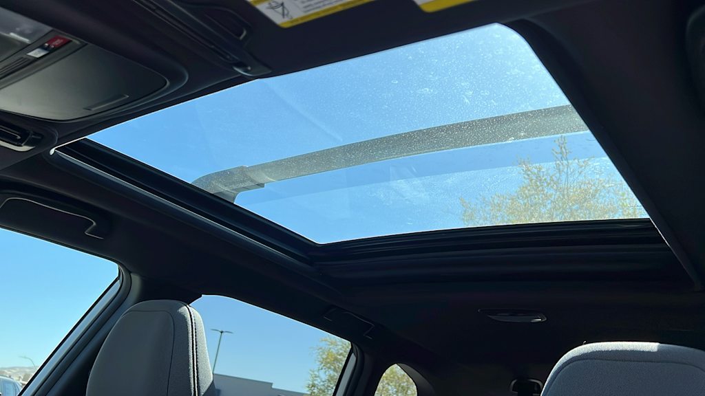 2025 Subaru Forester Premium 31