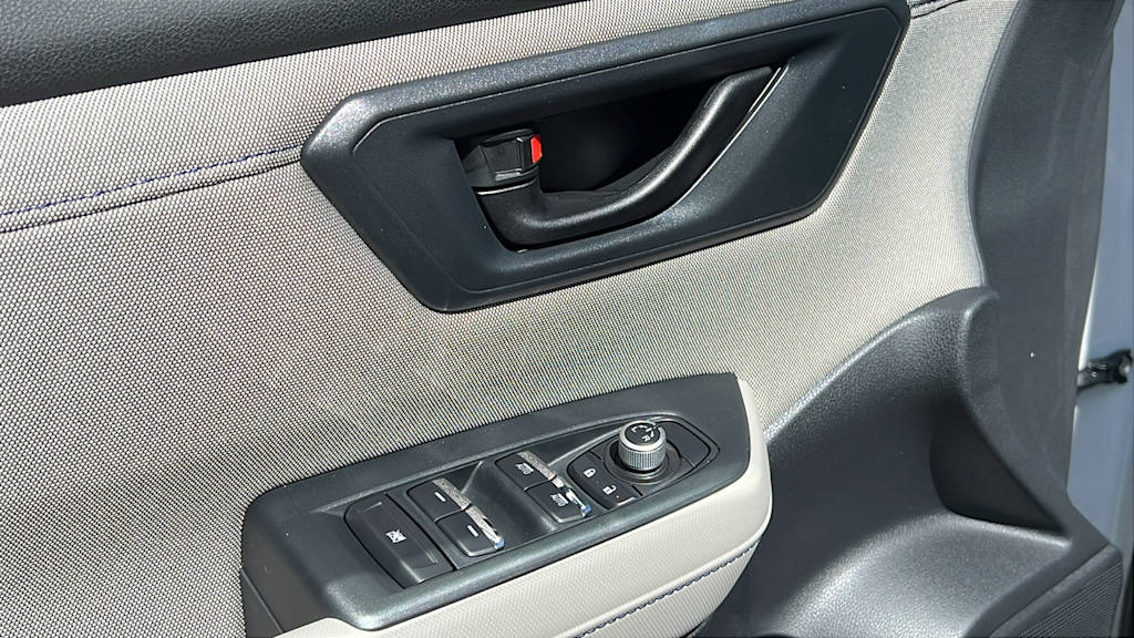 2025 Subaru Forester Premium 28