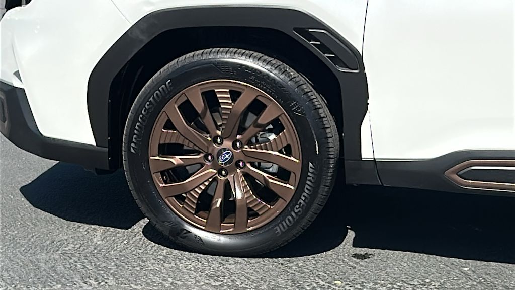 Thumbnail: 2025 Subaru Forester - 8