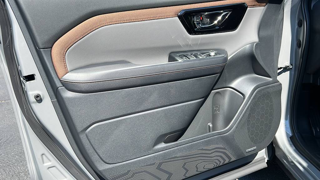 Thumbnail: 2025 Subaru Forester - 29