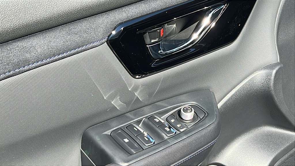 Thumbnail: 2025 Subaru Forester - 28