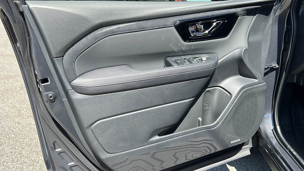 2025 Subaru Forester Limited 29