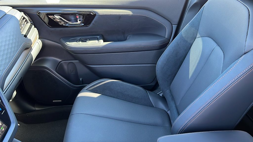 Thumbnail: 2025 Subaru Forester - 11